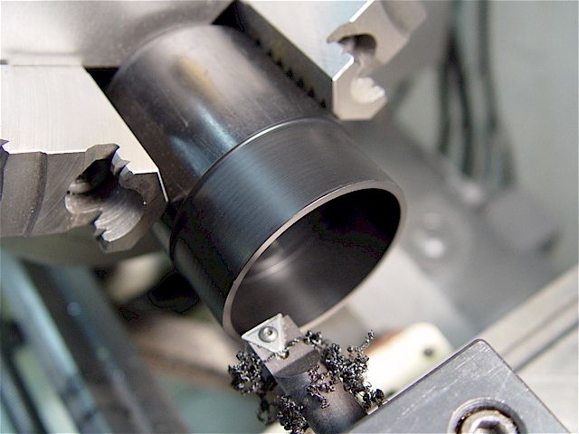 http://www.micro-machine-shop.com/boring_3.jpg